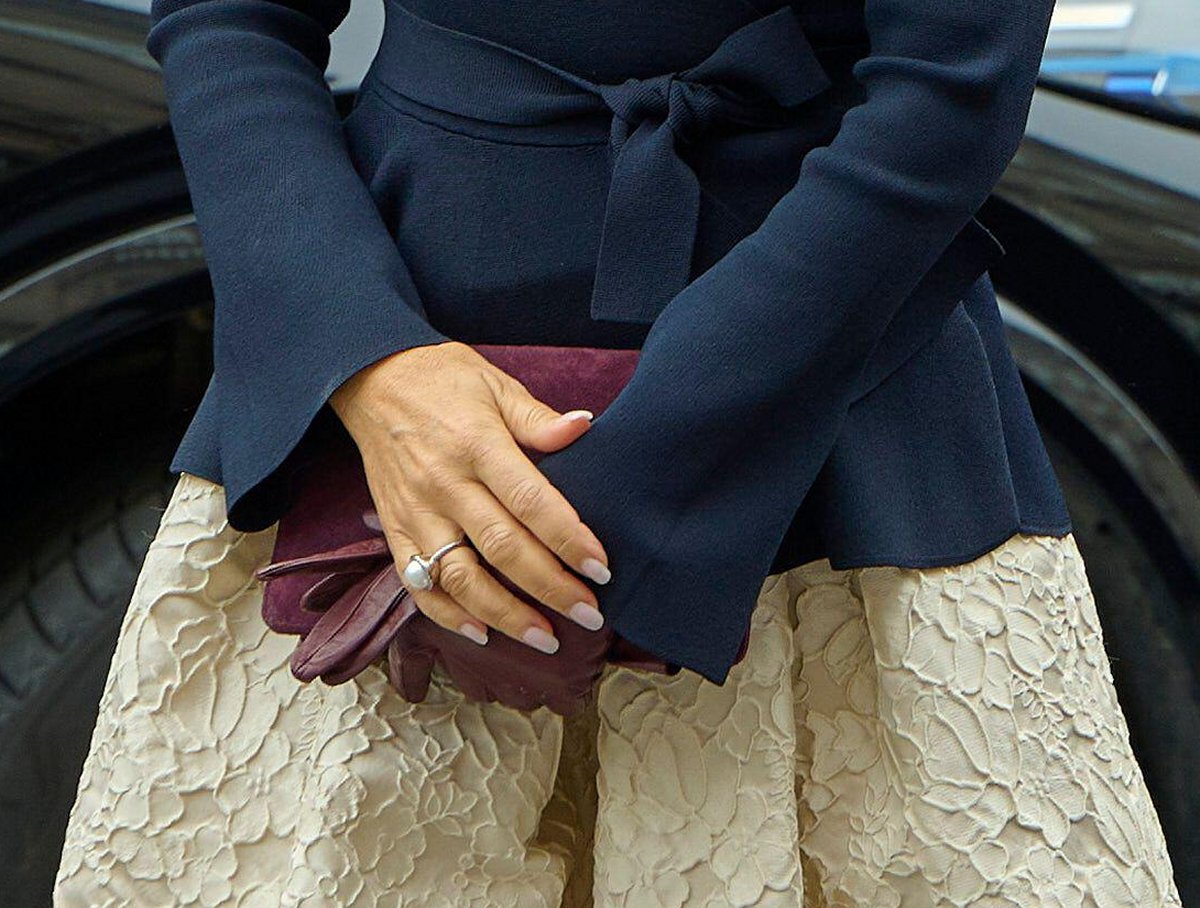 The Queen of Denmark arrives for the opening of the Folketing at Christiansborg Palace in Copenhagen on October 7, 2025 (Stefan Lindblom/TT News Agency/Alamy)