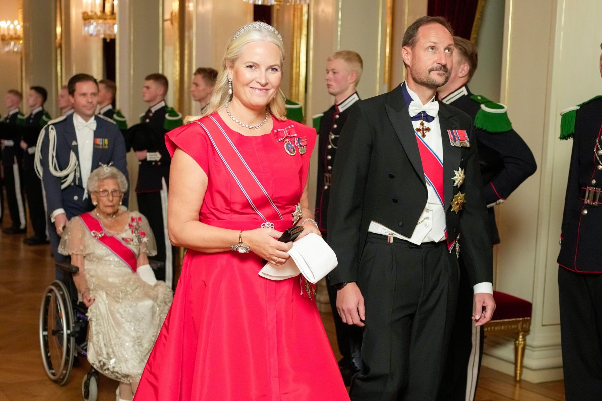The Crown Prince and Crown Princess of Norway attend a gala dinner for members of Norway's parliament, the Storting, at the Royal Palace in Oslo on October 23, 2025 (Terje Bendiksby/NTB/Alamy)