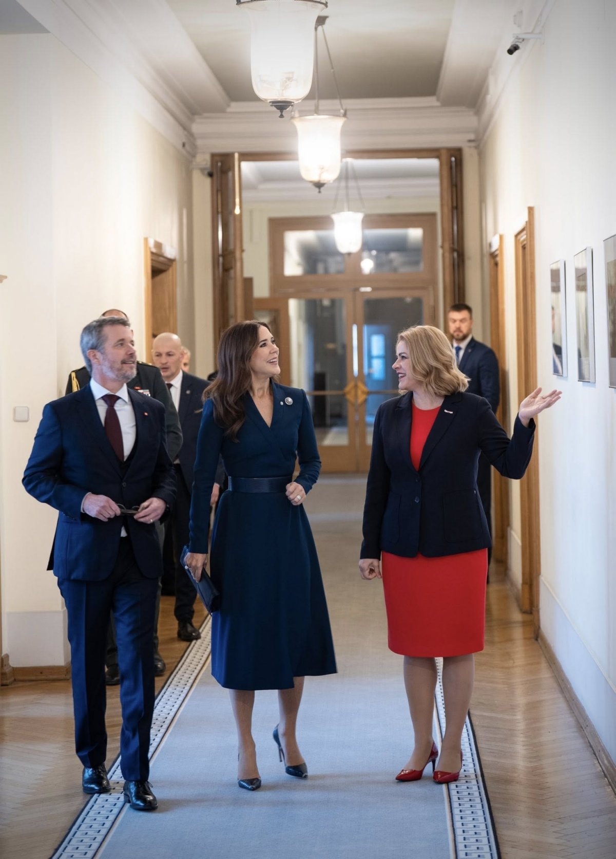 The King and Queen of Denmark tour the Palace of Justice in Riga with the Prime Minister of Latvia on October 28, 2025 (Kongehuset)