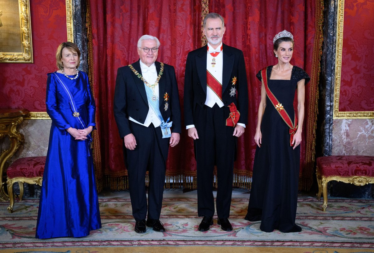 The King and Queen host a gala dinner in honor of the President of Germany at the Royal Palace in Madrid on November 26, 2025 (Bernd von Jutrczenka/DPA Picture Alliance/Alamy)