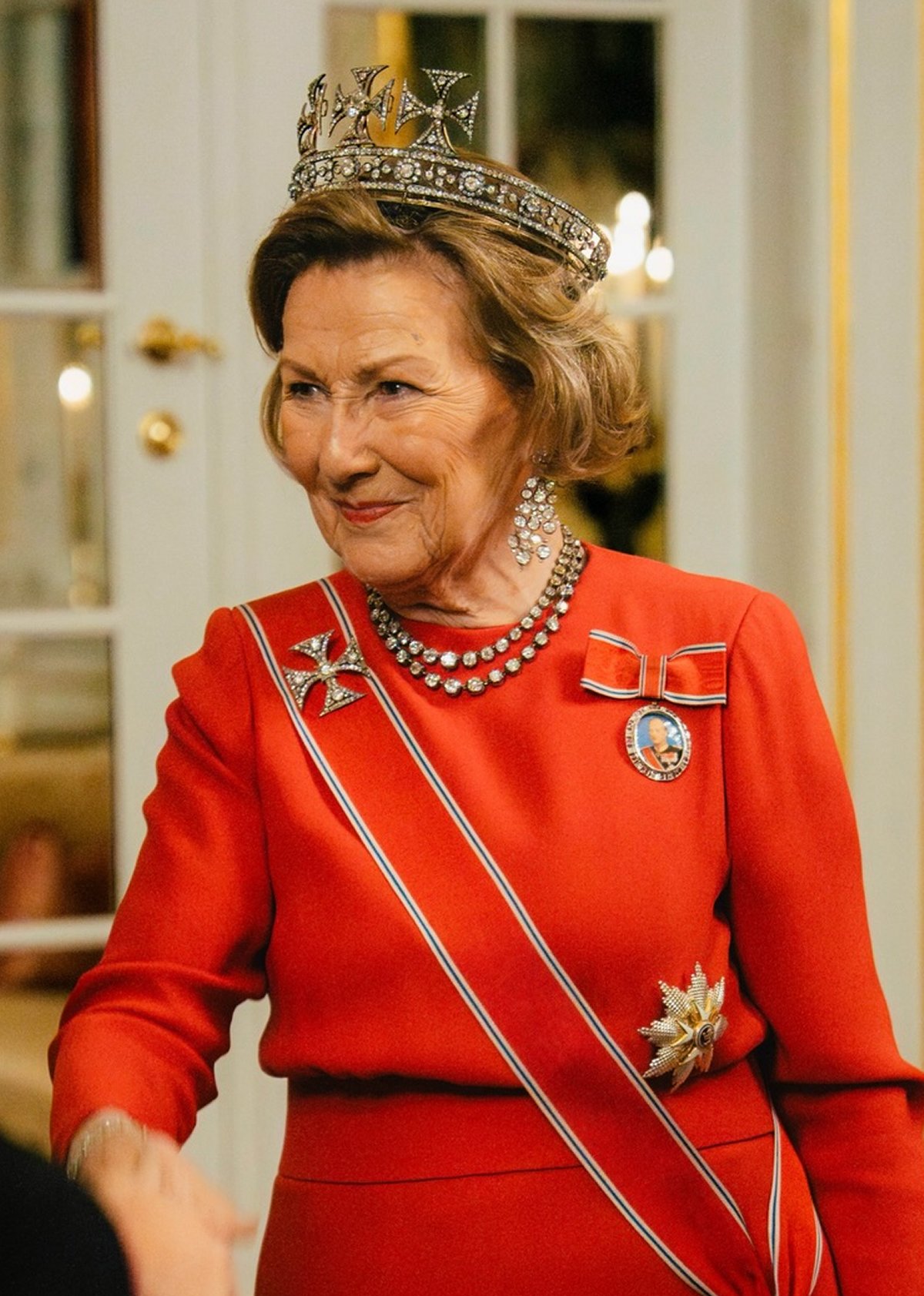 The King and Queen of Norway, with the Crown Prince, host a dinner for Norway's bishops at the Royal Palace in Oslo on December 4, 2025 (Kongehuset Norge)