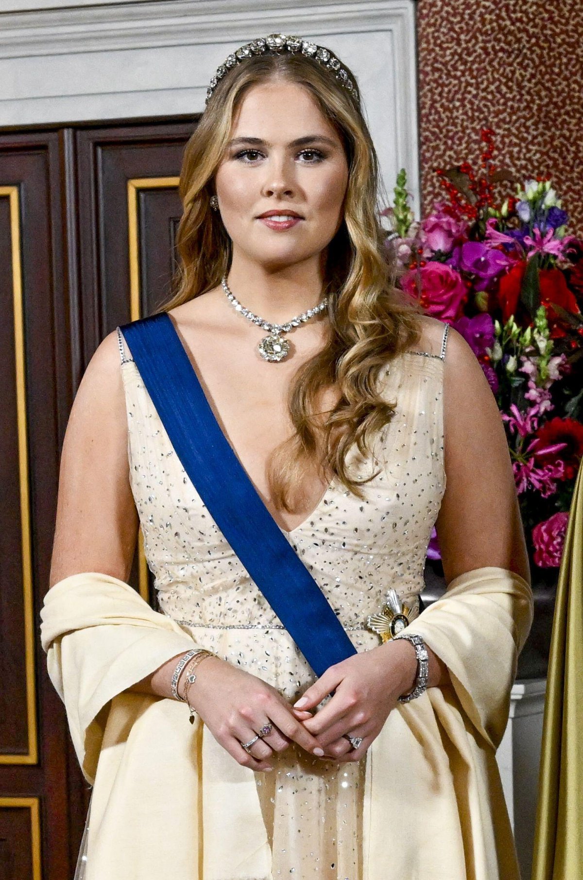 The King and Queen of the Netherlands, with the Princess of Orange, host a state banquet for the visiting President of Finland at the Royal Palace in Amsterdam on December 11, 2025 (Patrick van Emst/NLBeeld/Alamy)