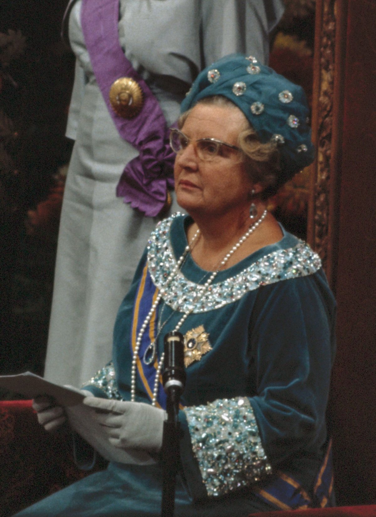 Queen Juliana of the Netherlands delivers the speech from the throne on Prinsjesdag, September 1968 (Ron Kroon/Anefo/Nationaal Archief)
