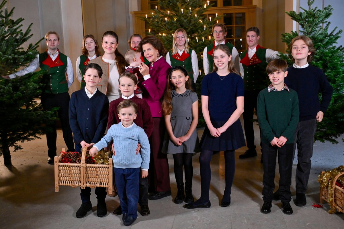 The Queen of Sweden and her grandchildren receive this year's Christmas trees at the Royal Palace in Stockholm on December 15, 2025 (Jonas Ekströmer/TT News Agency/Alamy)