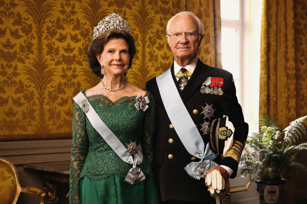 The King and Queen of Sweden are pictured in a new set of gala portraits, released on January 7, 2026 (Elisabeth Toll/Royal Court of Sweden)