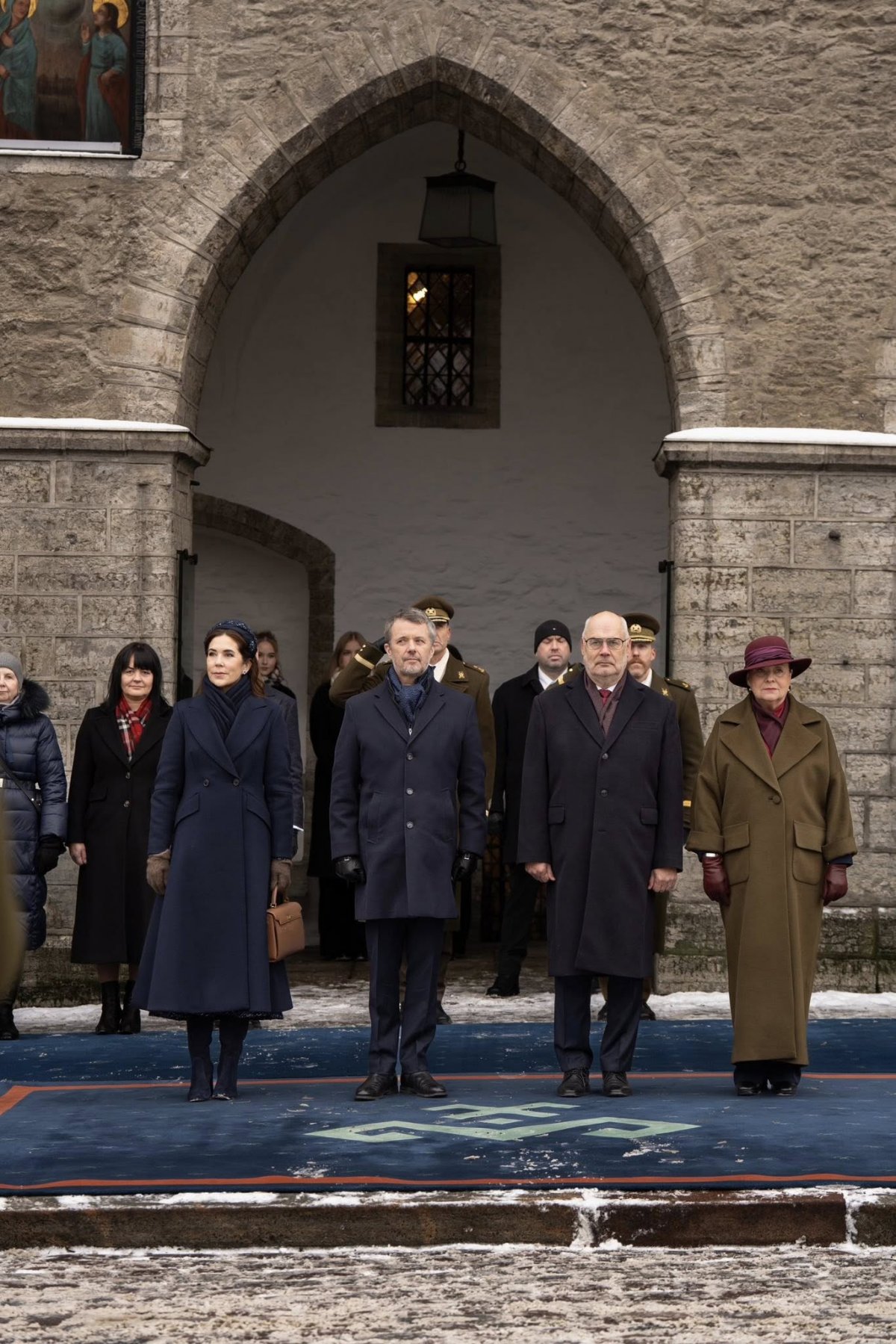 The King and Queen of Denmark are welcomed by the President and First Lady of Estonia at Town Hall Square in Tallinn on January 27, 2026 (Kongehuset)