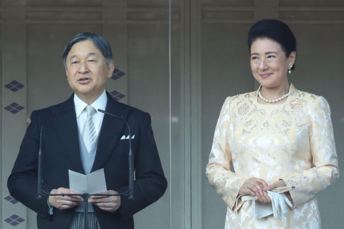 The Japanese imperial family gathers to celebrate the Emperor's birthday on the balcony of the Imperial Palace in Tokyo on February 23, 2026 (Rodrigo Reyes Marin/Zuma Press/Alamy)