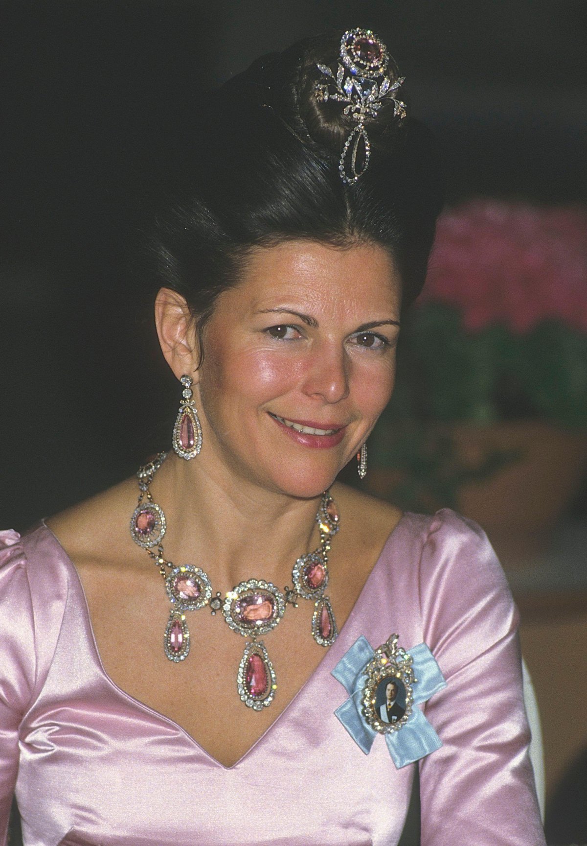 The Queen of Sweden attends a gala, ca. 1986 (Classic Picture Library/Alamy)