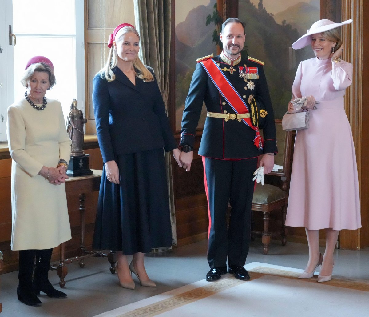 The King and Queen of Norway, with the Crown Prince and Crown Princess, welcome the King and Queen of the Belgians to the Royal Palace in Oslo at the start of their state visit on March 24, 2026 (Ole Berg-Rusten/NTB/Alamy)