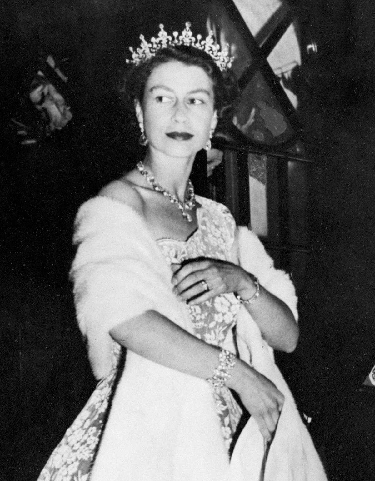Queen Elizabeth II and the Duke of Edinburgh arrive ahead of an investiture at Wellington Town Hall in New Zealand on January 12, 1954 (PA Images/Alamy)