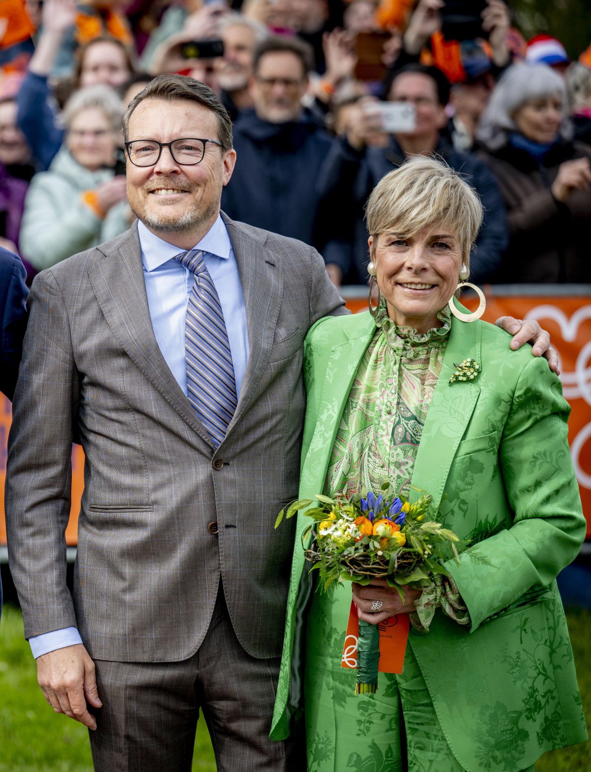 The King and Queen of the Netherlands are joined by their daughters and members of the extended Dutch royal family for King's Day celebrations in Dokkum on April 27, 2026 (ROBIN UTRECHT/ANP/Alamy)