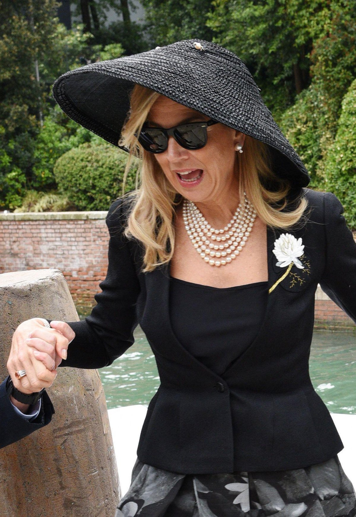 The King and Queen of the Netherlands attend La Biennale di Venezia on May 6, 2026 (IPA/Alamy)