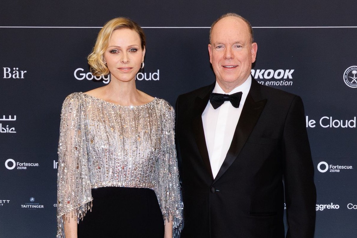 The Prince and Princess of Monaco attend the Monaco E-Prix 2026 gala dinner at the Hôtel de Paris in Monte Carlo on May 17, 2026 (Michaël Alesi/Frédéric Nebinger/Palais Princier de Monaco)