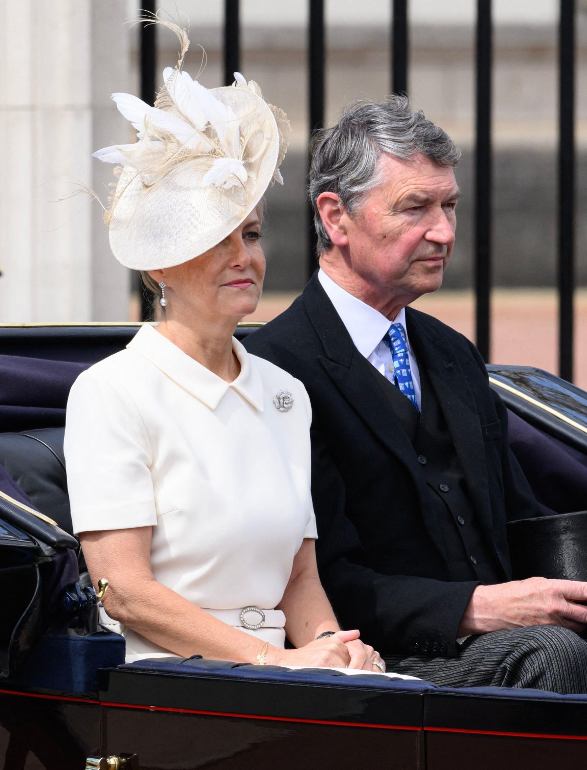 Membros da família real britânica são retratados durante Trooping the Color em Londres em 13 de junho de 2026 (Doug Peters/Alamy)