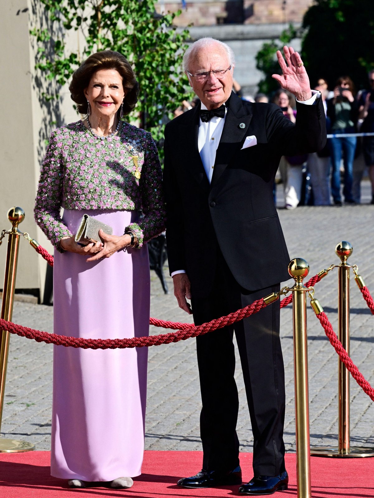 The King and Queen of Sweden celebrate their golden wedding anniversary with family and friends in Stockholm on June 13, 2026 (Jonas Ekströmer/TT News Agency/Alamy)