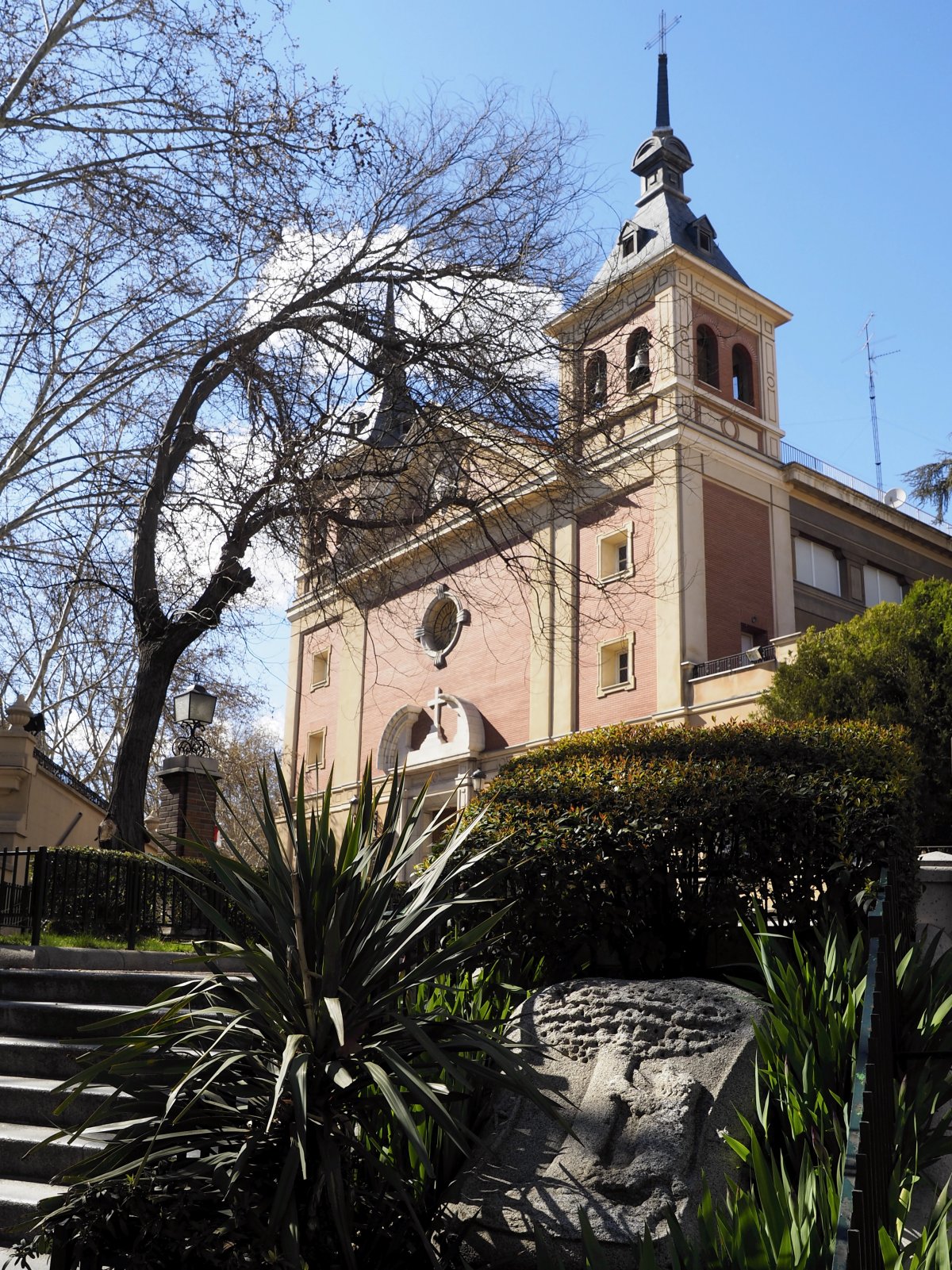 The Royal Basilica of Our Lady of Atocha in Madrid, 2018 (Wikimedia Commons)