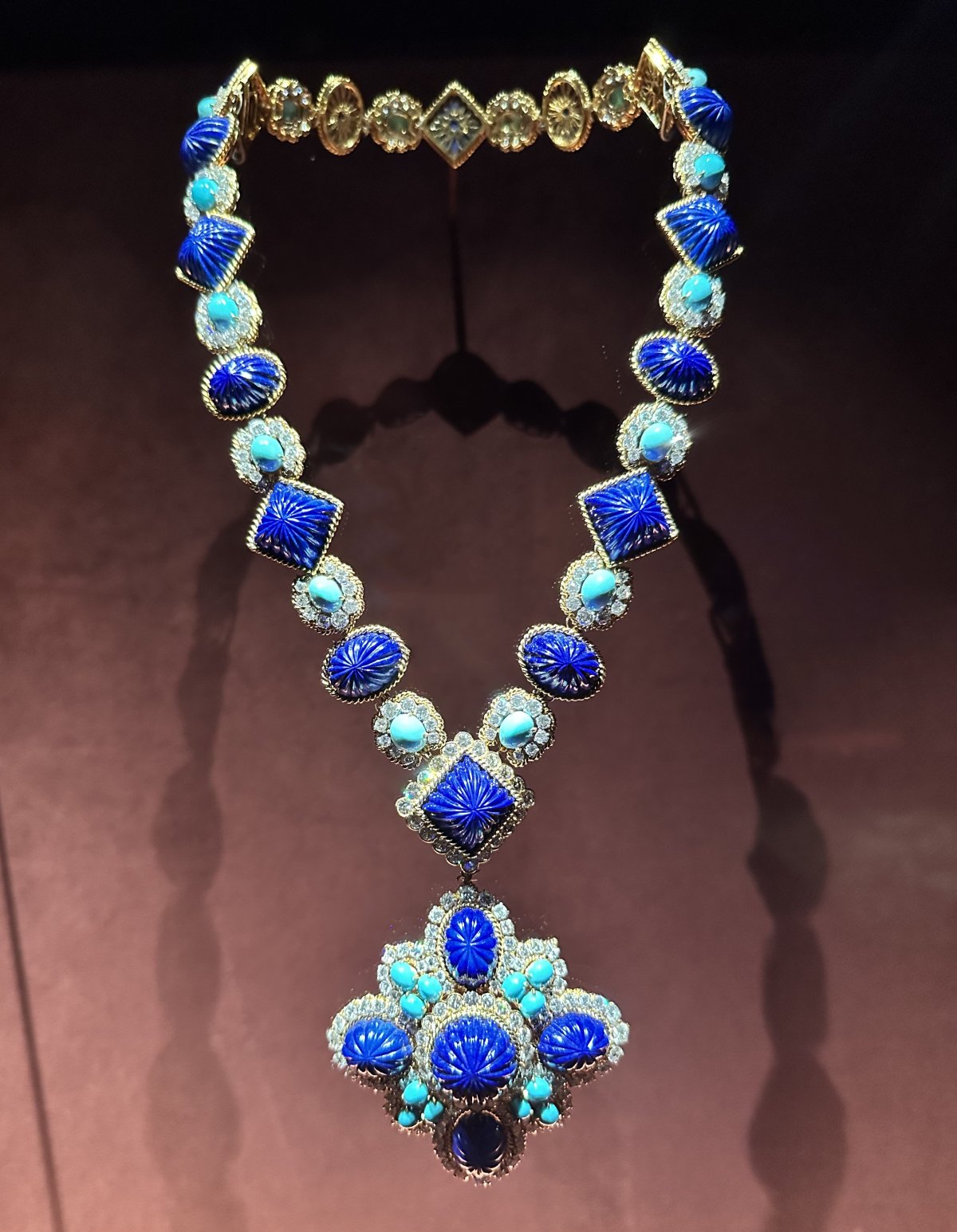 Necklace of lapis lazuli, turquoise, and diamonds, made by Van Cleef & Arpels, 1968-71 (Photo generously shared by Toni)