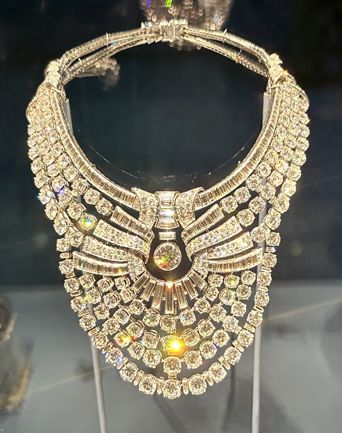 Queen Nazli's diamond necklace, made by Van Cleef & Arpels, 1939 (Photo generously shared by Toni)