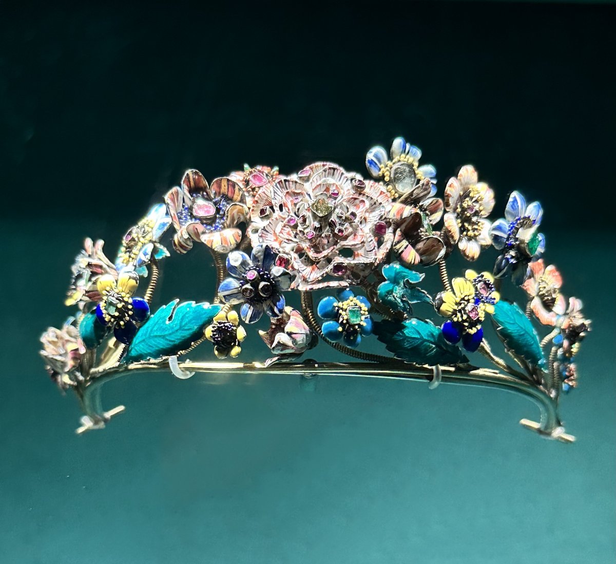 Silver gilt tiara from the MAK archival collection, made in Augsburg (MAK)