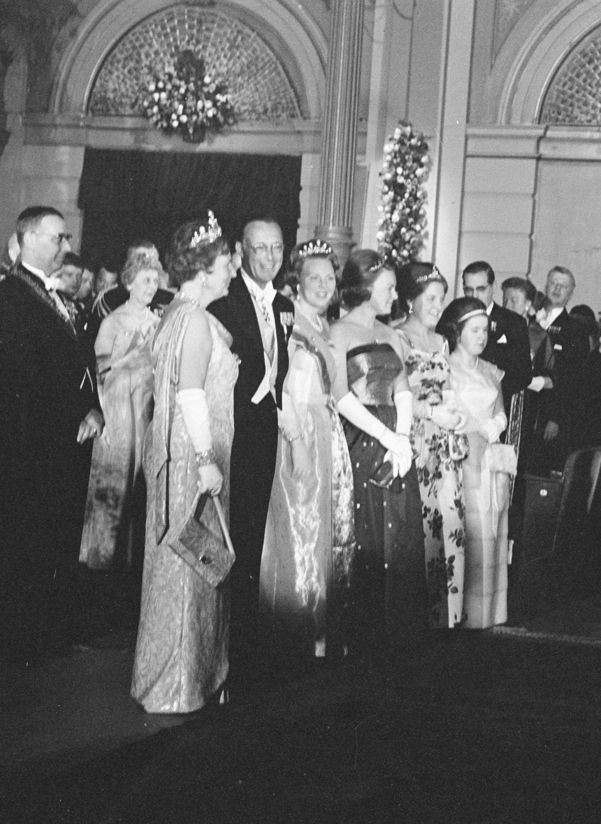 Queen Juliana and Prince Bernhard of the Netherlands, with Princess Beatrix, Princess Irene, Princess Margriet, and Princess Christina, attend a gala at the Concertgebouw in Amsterdam on April 30, 1962 (Harry Pot/Anefo/Nationaal Archief)