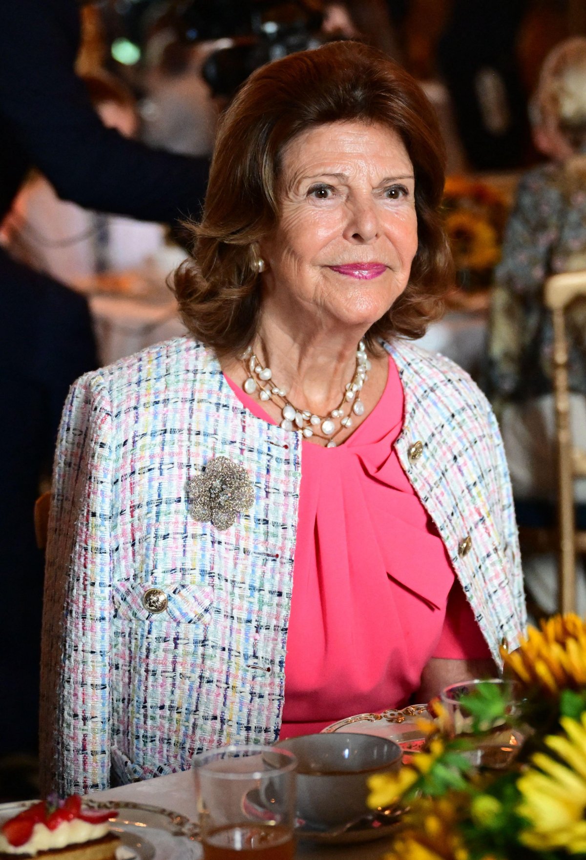 The Queen of Sweden, with Crown Princess Victoria and Princess Madeleine, welcomes war-wounded Ukrainian children to the Royal Palace in Stockholm on August 25, 2026 (Jonas Ekströmer/TT News Agency/Alamy)