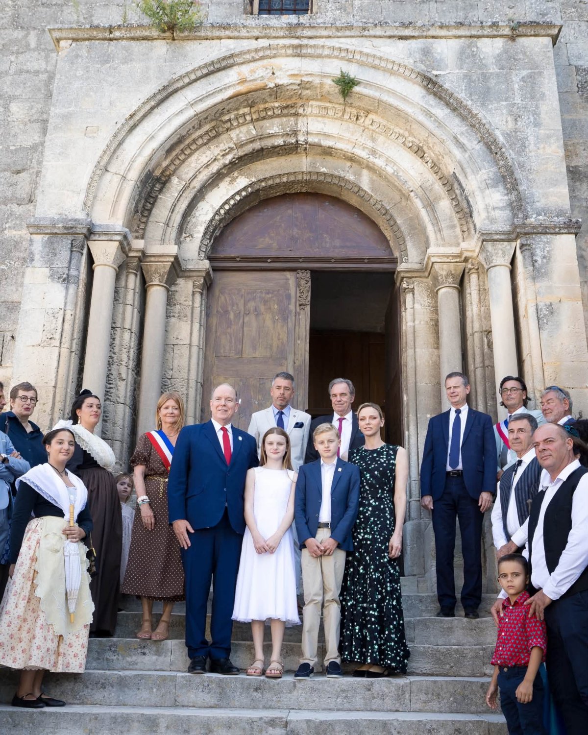 The Prince and Princess of Monaco, with Hereditary Prince Jacques and Princess Gabriella, visit Les Baux-de-Provence in France on September 5, 2026 (Michaël Alesi/Palais Princier de Monaco)