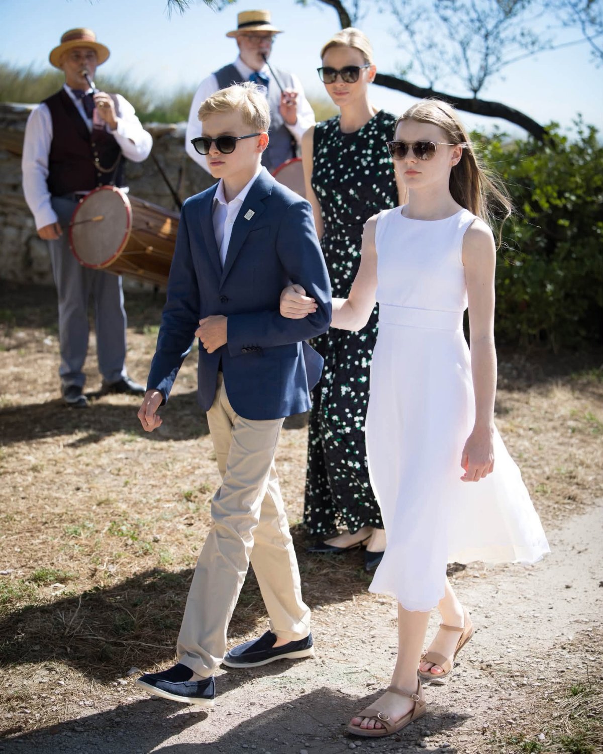 The Prince and Princess of Monaco, with Hereditary Prince Jacques and Princess Gabriella, visit Les Baux-de-Provence in France on September 5, 2026 (Michaël Alesi/Palais Princier de Monaco)
