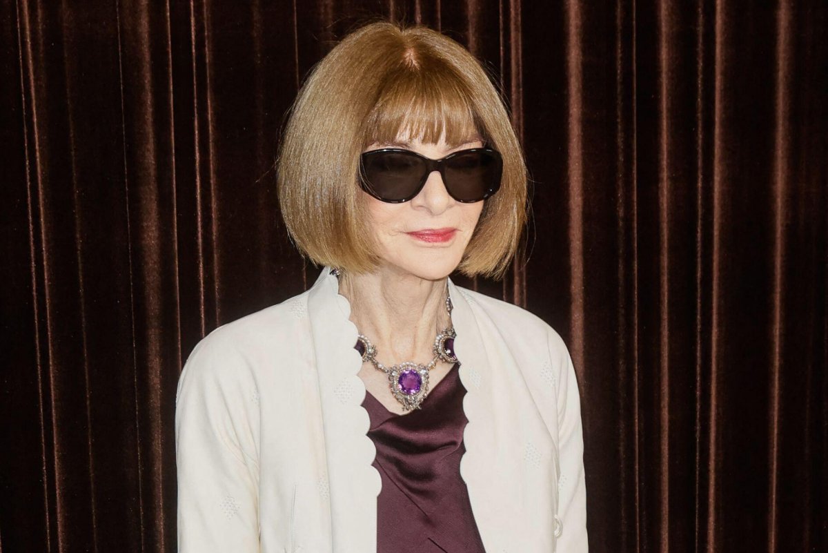 Dame Anna Wintour attends the Albies at the Natural History Museum in London on October 9, 2026 (Sopa Images/Alamy)