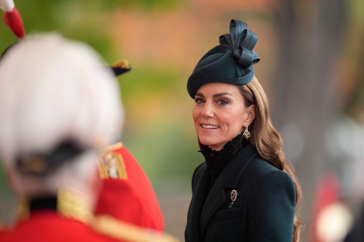 The King and Queen of the United Kingdom, with the Prince and Princess of Wales, welcome the Sultan of Oman at the start of his state visit to Britain on October 20, 2026 (Andrew Matthews/PA Images/Alamy)
