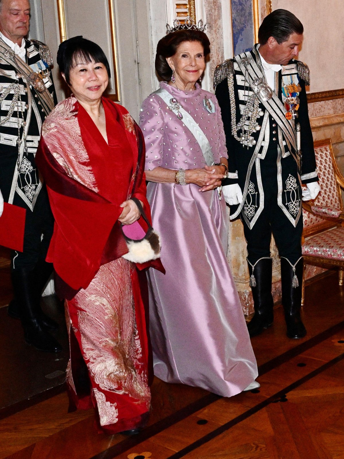 The Swedish royal family hosts a state banquet in honor of the President of Singapore at the Royal Palace in Stockholm on October 19, 2026 (Jonas Ekströmer/TT News Agency/Alamy)