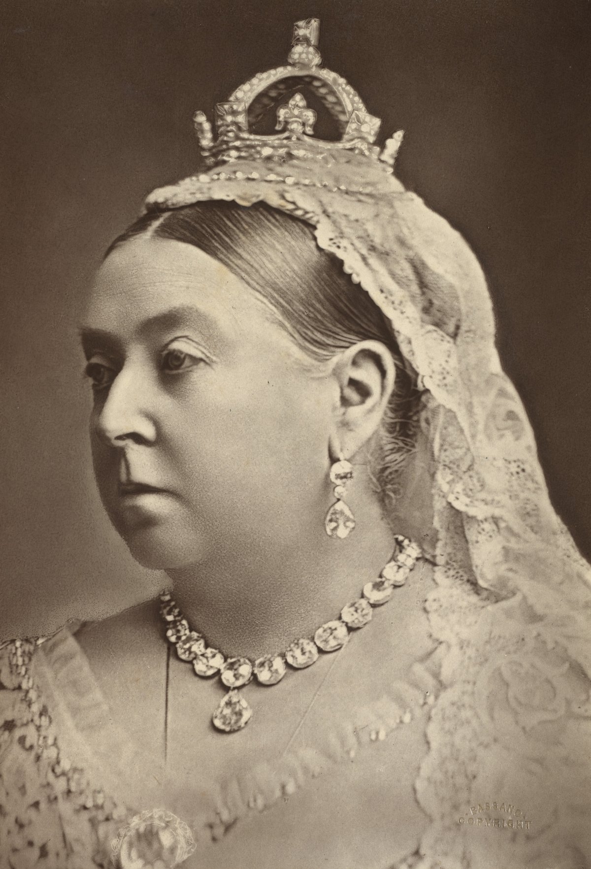 Alexander Bassano, Queen Victoria, 1882.